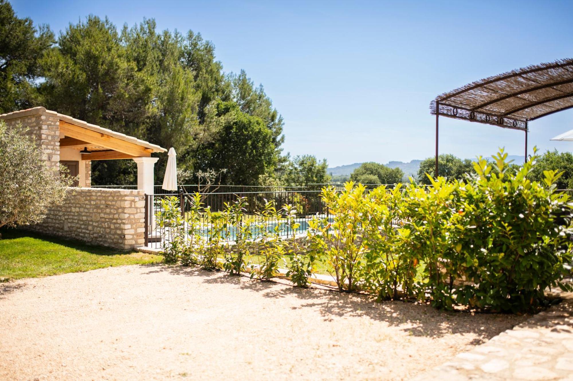 Bastide Toujours Dimanche, Maison De Avec Vue & Piscine Privee * Gordes